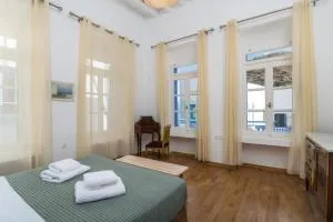 Blue Sky in Plaka - 米洛斯岛