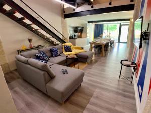 Appartements LOFT Gare Cite Gastronomique Dijon : photos des chambres