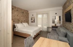 Lithos Suites