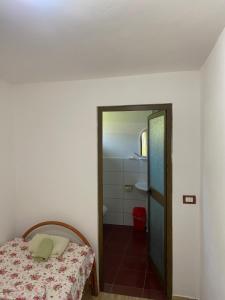 Kulla e Vjeter (Bar Restaurant, Guesthouse, Parking and Camping)