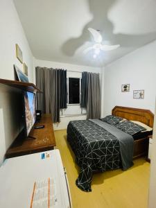 MARAVILHOSO QUARTO E SALA até 4 PESSOAS NO LEBLON na Av ATAULFO DE PAIVA