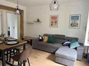 Chez Mélanie, près de l’abbaye - 瑞米耶日