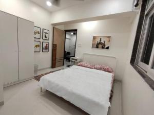 Marina 203, NL Road, Bandra West by Connekt Homes