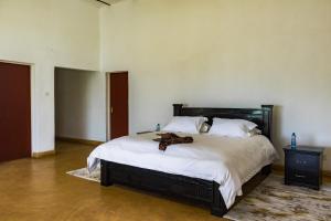 Maanzoni - Ndoto House ,Athi River by Nest & Nomad