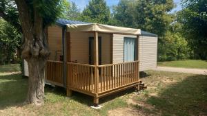 Campings Camping l'Ardecho : photos des chambres