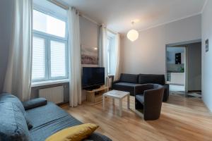 Essence Of Lodz-145m!Central-Secured-Comfy18ppl!&FreeParking