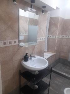 casa di lella ai musei vaticani