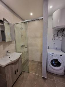 AApartment, Nea Peramos