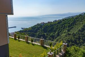 Manzarasıyla Büyüleyen Lüx villa