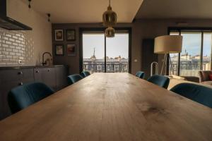 LuxuriousFlat#VictorHugo#Trocadero#ViewEffeilTower