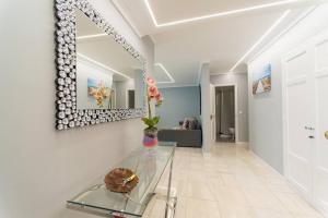 D.Henrique I apartamento frente ao Savoy Palace