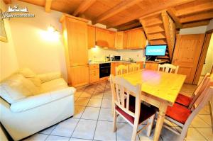 Bait li Desja Mont dala Nef by LivignoAccomodation