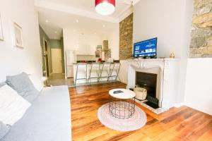 #G3 The authentic T2 downtown Balcony tramway