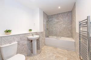 Gospel Heights by Guestz