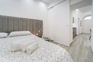 GuestHost - Elegant & Central Ortigia Apartment