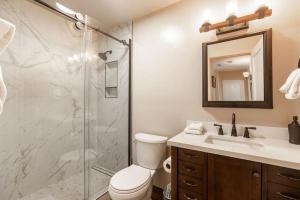 Scorpio Condo with Vail Mountain View