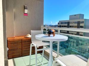FLAT exclusivo no Hotel RAMADA Macaé, Smartv, Wifi 512Mbps, piscina e Garagem
