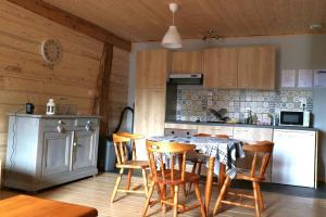 Appartements Charmant Gite 4 Places dans le Jura : photos des chambres