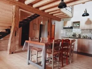 Appartements Charmant Gite 6 Places Secteur Jura : photos des chambres