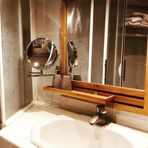 Hotels Le Strasbourg Hotel : photos des chambres