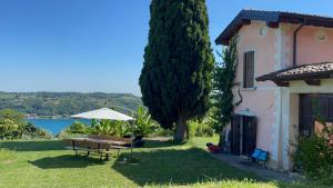 Agriturismo valsiniga - Your indipendent country Villaa natural park, with a stunning view, private garden and above ground pool in exclusive for you and your family!