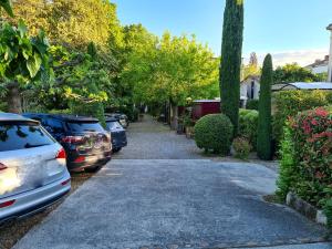 Hotels Hotel Sous les Figuiers : photos des chambres