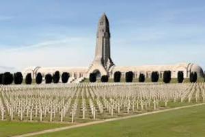 GRAND LOGIS DES CHOUETTES, 5 chambres, proche de Verdun et ses sites de la grande guerre