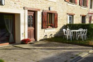 Maisons de vacances GRAND LOGIS DES CHOUETTES, 5 chambres, proche de Verdun et ses sites de la grande guerre : photos des chambres