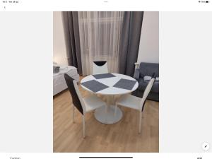 Studio flat Jellyfish Old Town