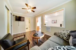 Geneva Cottage with Patio - Walk to Park, Lake Erie! - Conneaut