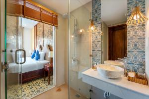 Deluxe giường King hoặc 2 giường (Deluxe King Or Twin Room)