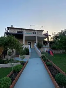 villa kastanos - Pteleós