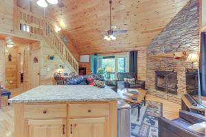 Charming Morganton Cabin with Hot Tub and Game Room!