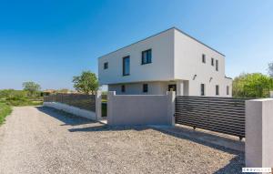 Lucija - Ubytování bez kategorie ve městě Marčana