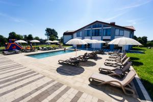 Підгорецький маєток - готель