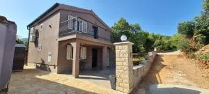 Apartments Hvaranin - Selca kod Starigrada