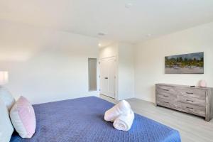 4 bedrooms pool home Hidden Forest Resort Amenities