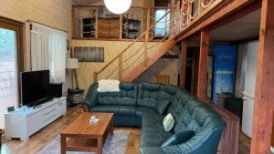 Houseboat - Beacon of happiness