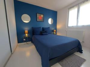 Appartements LE CHIC ETHNIC DREUX 52m2 - 50 MIN DE PARIS - PARKING GRATUIT : photos des chambres