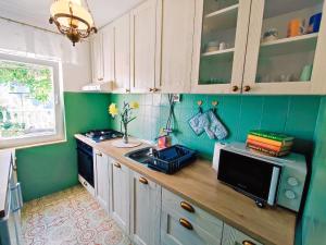 Apartments with parking space Baska, Krk - 21613