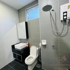 Senai Garden Apartment near Senai Airport&JPO