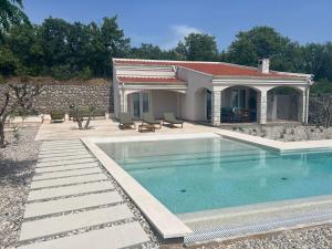 Hideaway Crikvenica with Sea view and Private Pool 