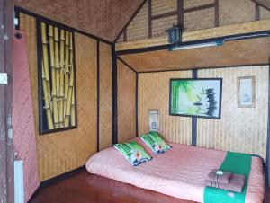 Hidden Holiday House