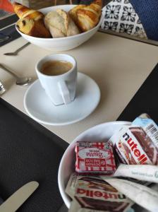 Hotels Logis Hotel Vannes Nord Le Clos Des Hortensias : photos des chambres