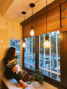 Unique Train street Old Quarter View Apartment