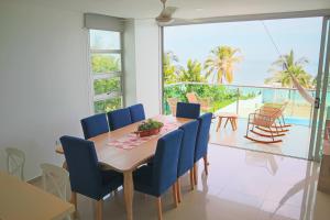 Magico Apartamento Frente al Mar 3 Habitaciones TR21