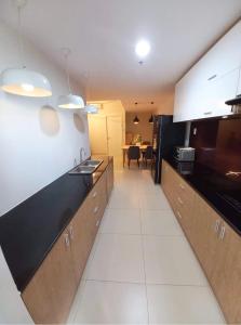 Sunset and Riverview Homestay - Masteri Thao Dien