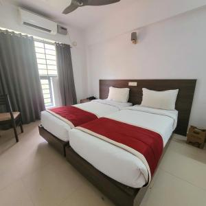 Four Squares Inn, Technopark phase 3