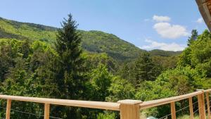 Maisons d'hotes Quietude, Confort & Nature Pre-Alpes Cote d'Azur : photos des chambres