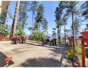 Homefresh Hotel & Resort , Jammu and Kashmir